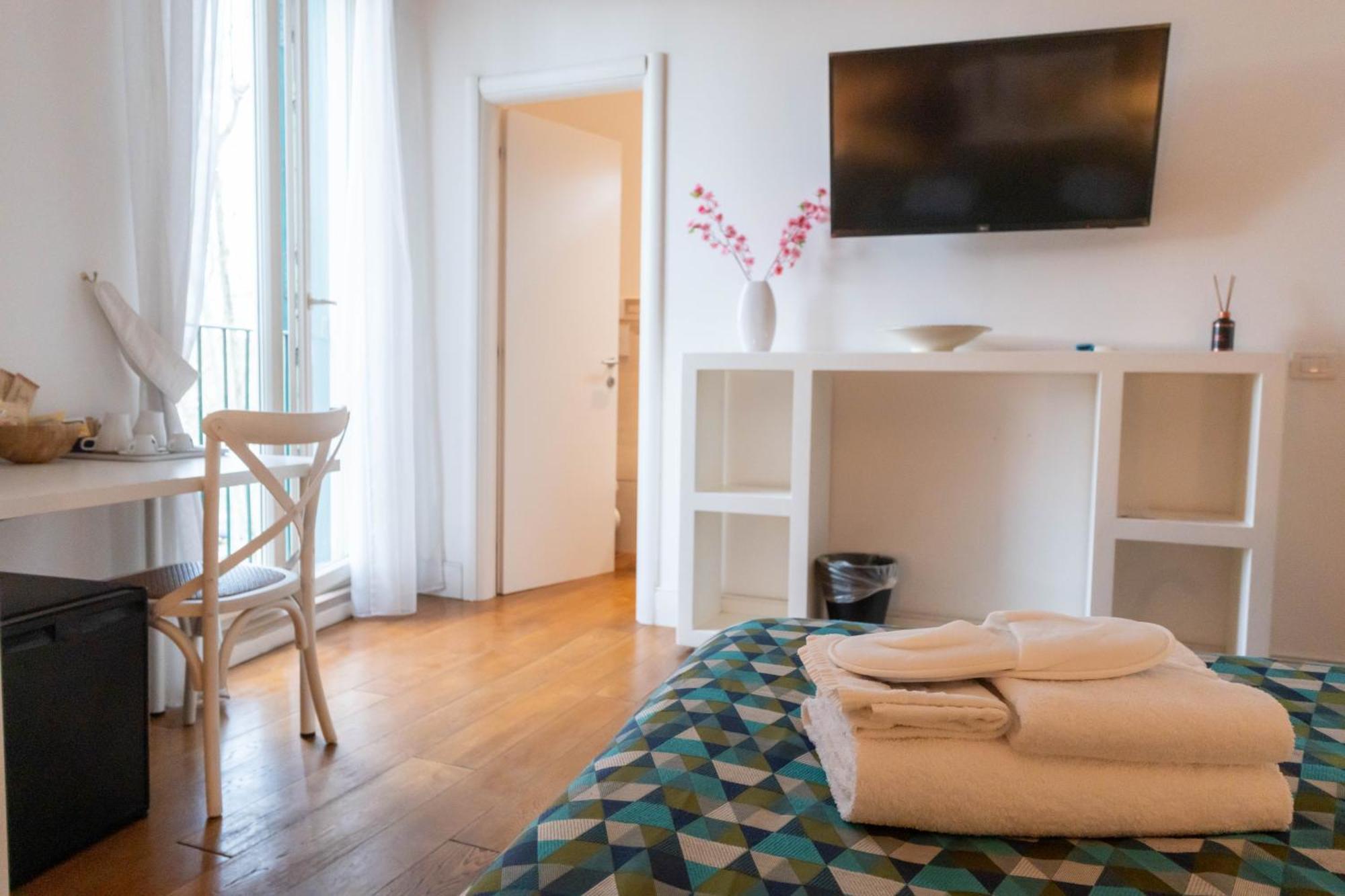 Ihh Suites ローマ エクステリア 写真